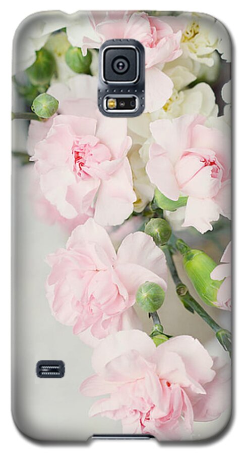Bouquet Galaxy S5 Case featuring the photograph Beautiful Carnations by Stephanie Frey