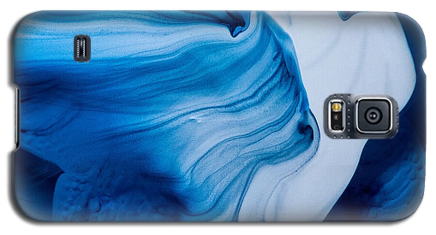 Abstract Galaxy S5 Case featuring the painting Blue Lagoon by Patti Schulze