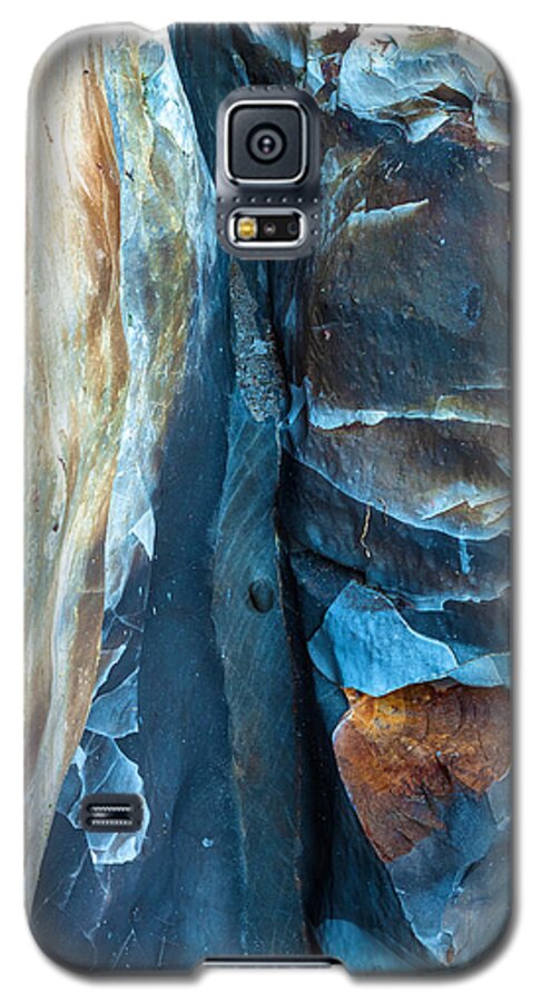 Abstract Galaxy S5 Case featuring the photograph blue Pattern 2 by Jonathan Nguyen
