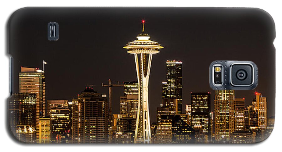 Seattle Galaxy S5 Case featuring the photograph Bright at Night.1 by E Faithe Lester