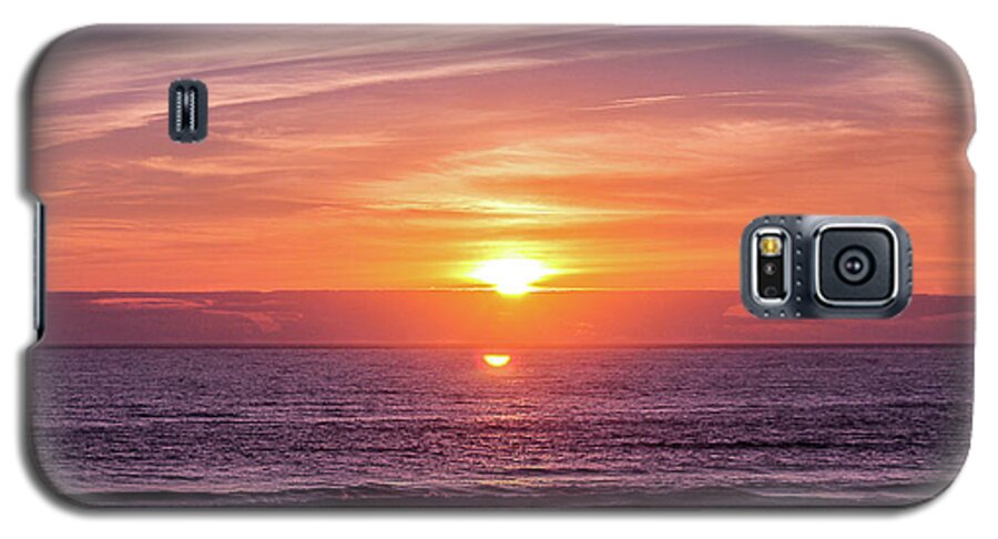 Photography Galaxy S5 Case featuring the photograph Calming Sunset by Toni Somes