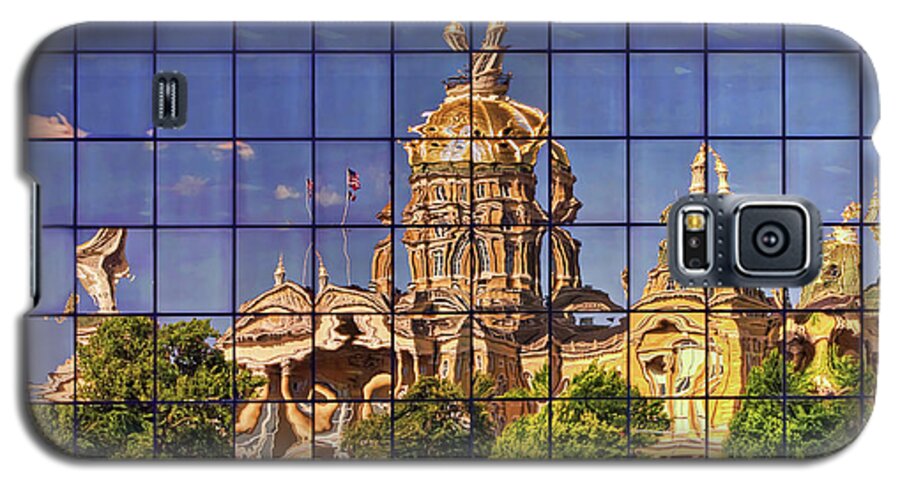 Capitol Galaxy S5 Case featuring the photograph Capitol Reflection - Iowa by Nikolyn McDonald