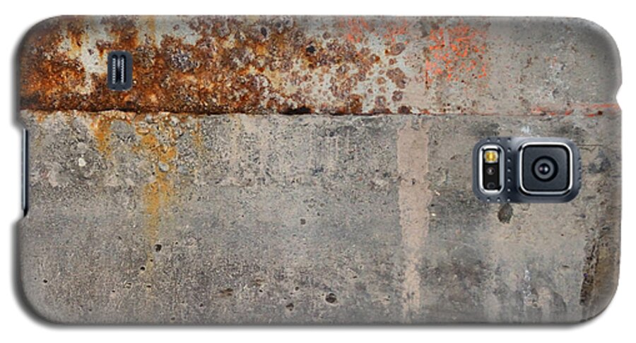 Concrete Galaxy S5 Case featuring the photograph Carlton 16 concrete mortar and rust by Tim Nyberg