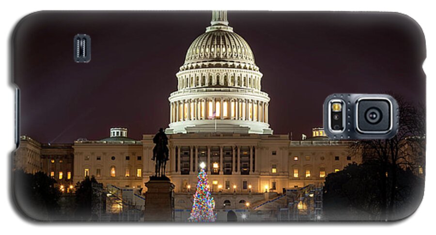Washington Dc Galaxy S5 Case featuring the photograph Christmas at the Capital by Ryan Wyckoff