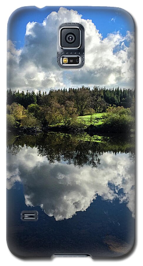 Betws-y-coed Galaxy S5 Case featuring the photograph Clouded Visions by Geoff Smith