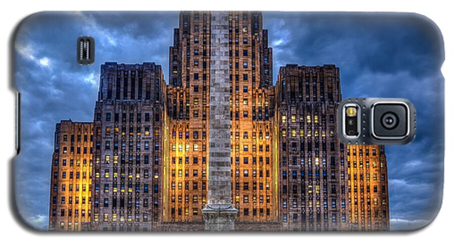 Cityscape Galaxy S5 Case featuring the photograph Clouds Over City Hall by Don Nieman