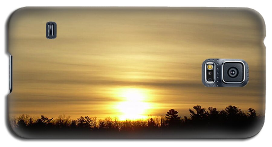 Clouds Galaxy S5 Case featuring the photograph Cloudy Golden Sky at Dawn by Kent Lorentzen