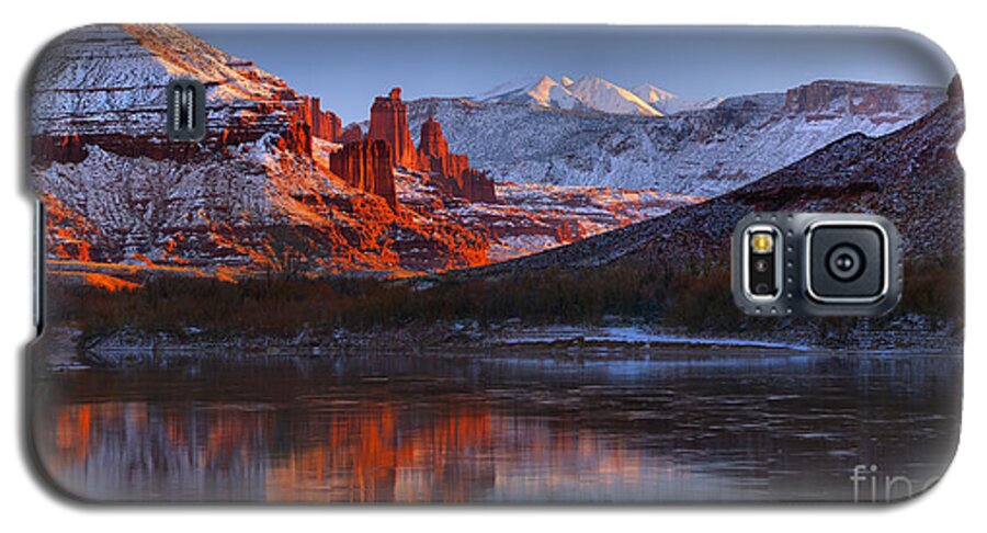 Fisher Towers Galaxy S5 Case featuring the photograph Colorado River Sunset Panorama by Adam Jewell