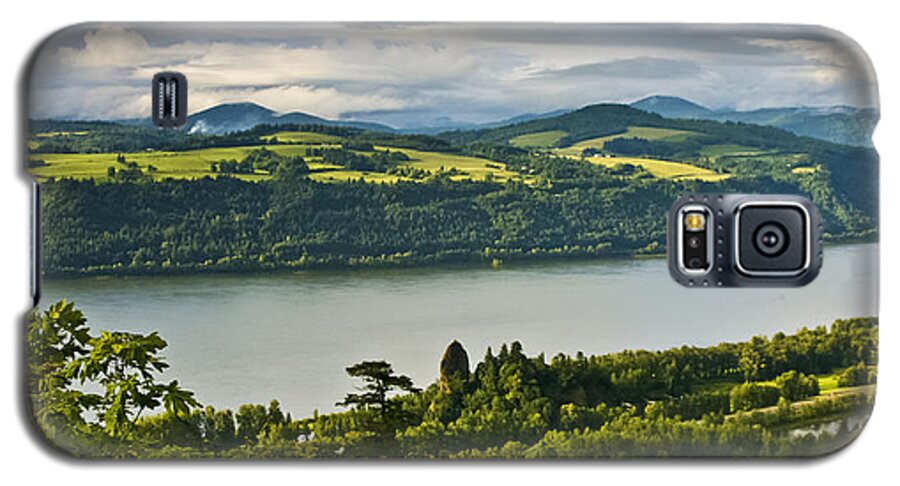 Scenic Galaxy S5 Case featuring the photograph Columbia Gorge Scenic Area by Albert Seger