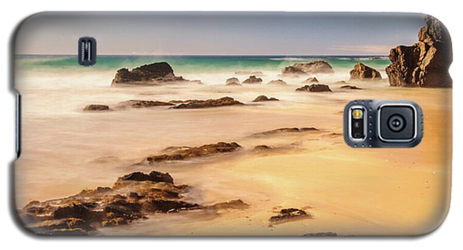 Beach Galaxy S5 Case featuring the photograph Corunna Point Beach by Werner Padarin