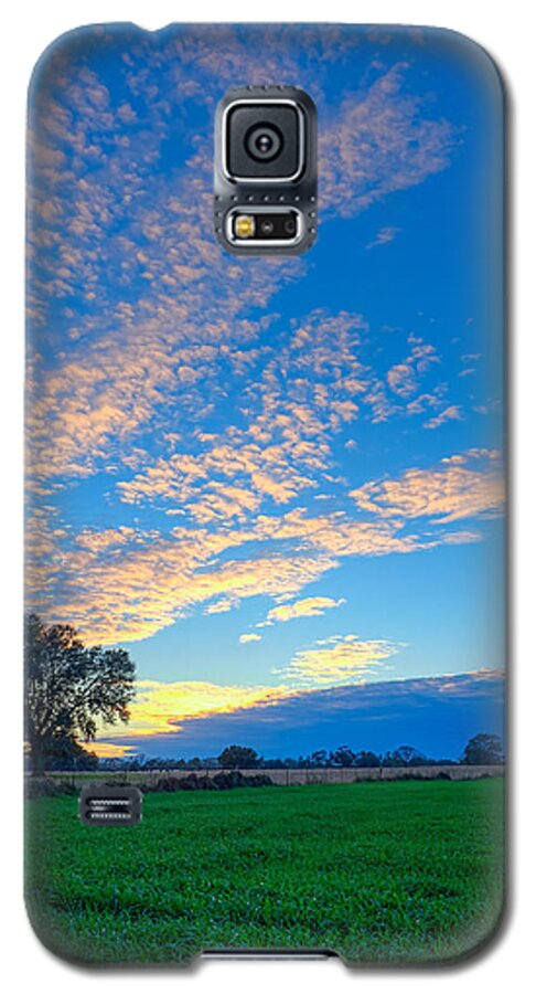 Countryside Galaxy S5 Case featuring the photograph Countryside Dreams by Brad Boland