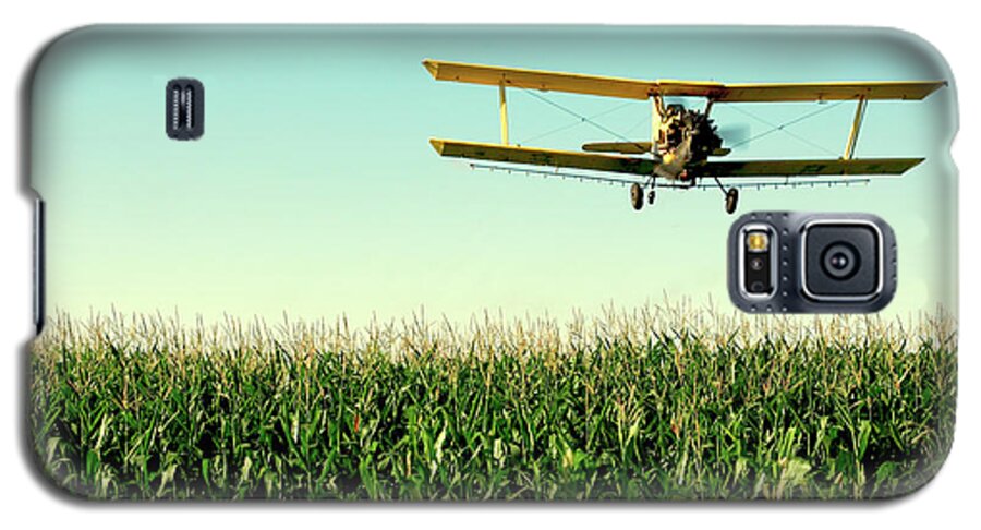 Crop Duster Galaxy S5 Case featuring the photograph Crops Dusted by Todd Klassy