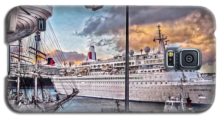 Cruise Galaxy S5 Case featuring the photograph Cruise Port - light by Hanny Heim