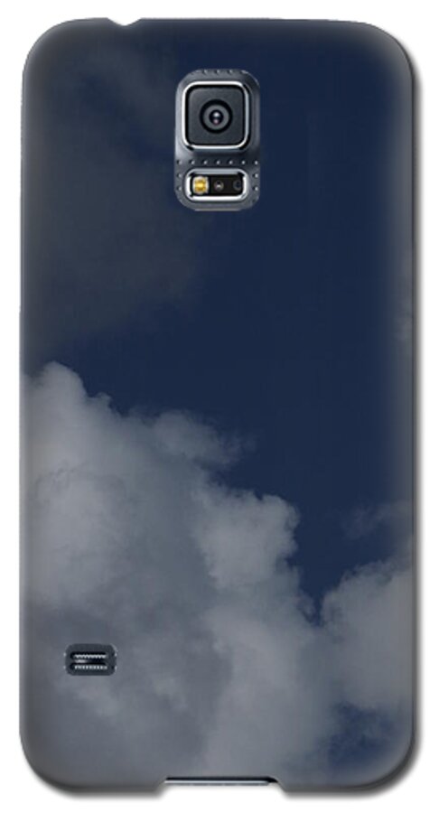  Galaxy S5 Case featuring the photograph Cumulus 11 by Richard Thomas