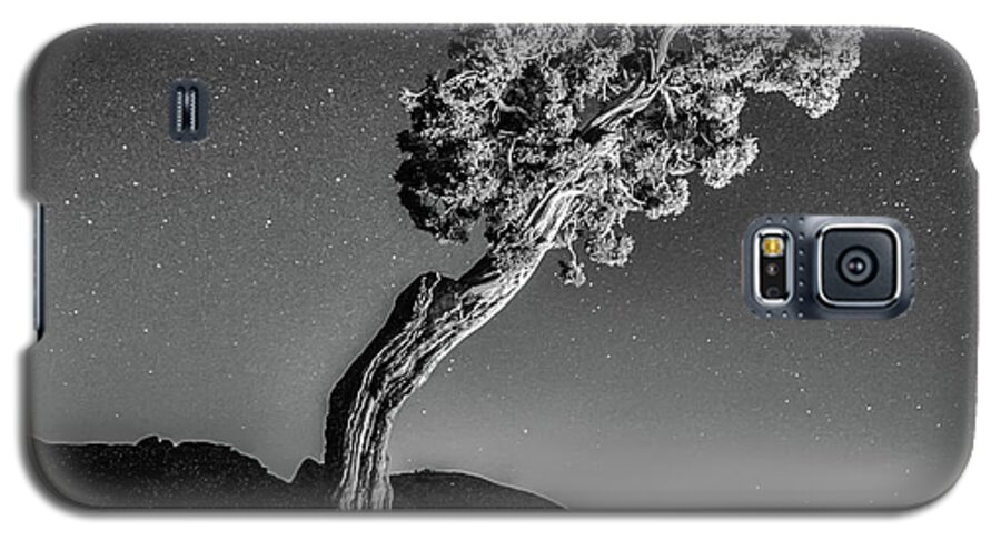 Desert Galaxy S5 Case featuring the photograph Causality V by Ryan Weddle