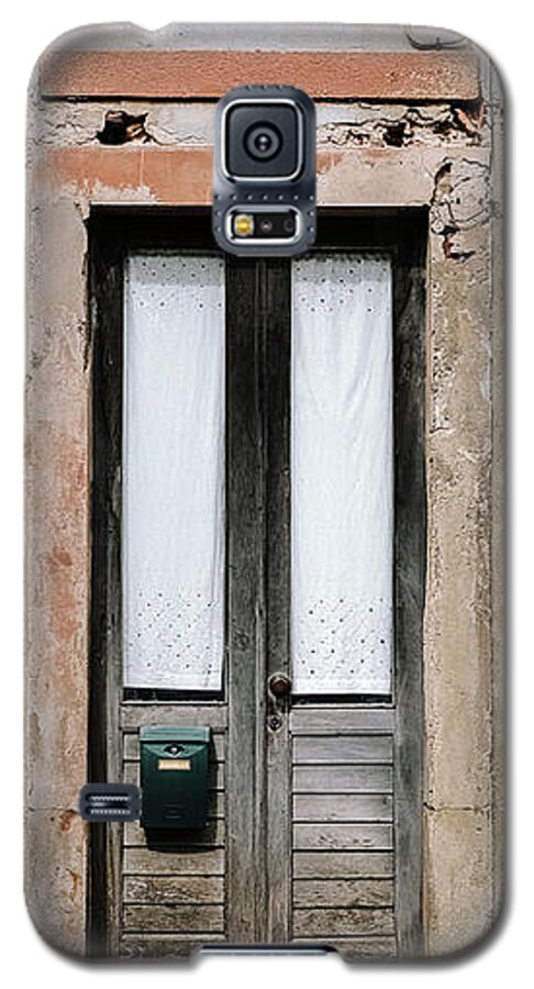 Old Door Galaxy S5 Case featuring the photograph Door No 128 by Marco Oliveira