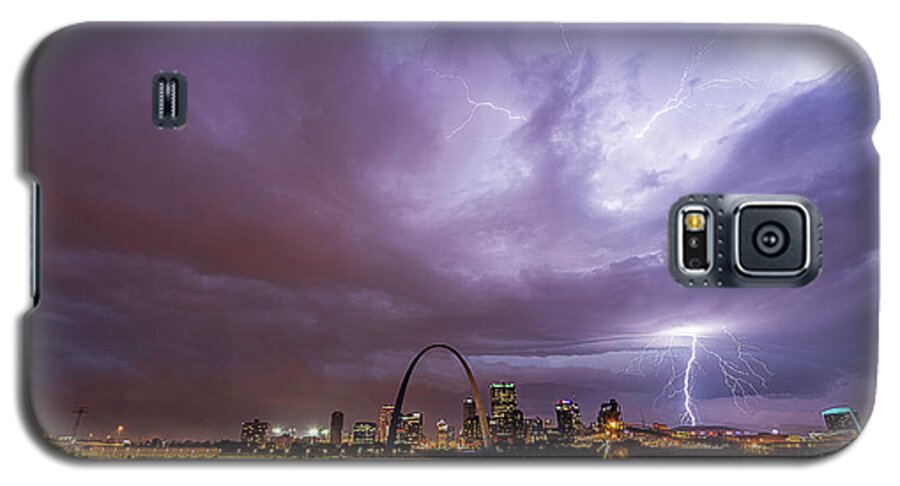 St. Louis Galaxy S5 Case featuring the photograph Electric Gateway by Marcus Hustedde