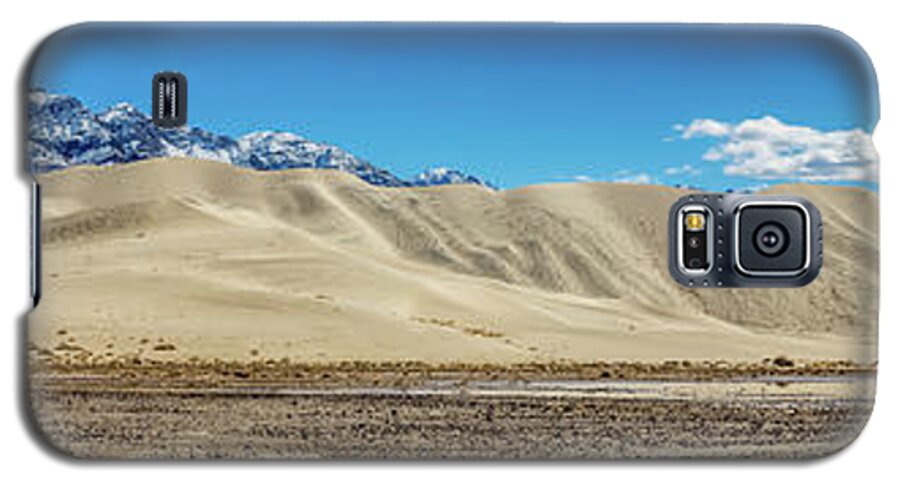 California Galaxy S5 Case featuring the photograph Eureka Dunes - Death Valley by Peter Tellone