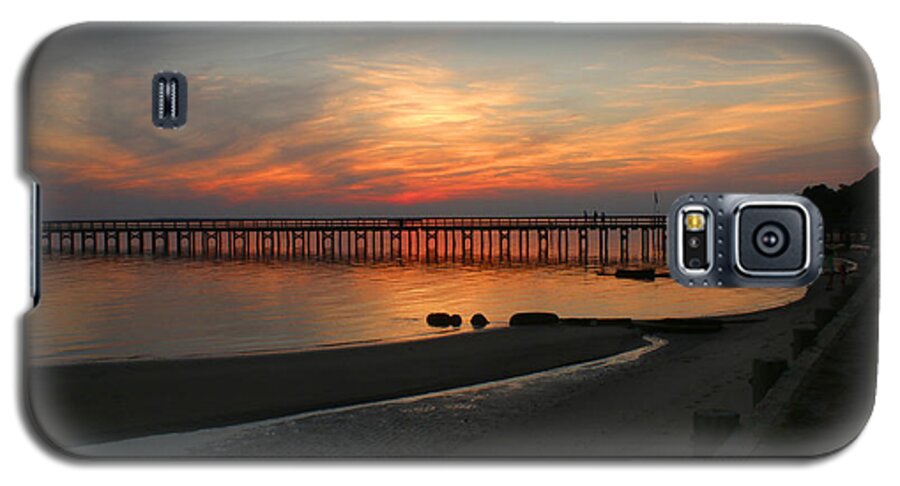 Evening At The Hilton Pier Galaxy S5 Case featuring the photograph Evening at the Hilton Pier by Ola Allen