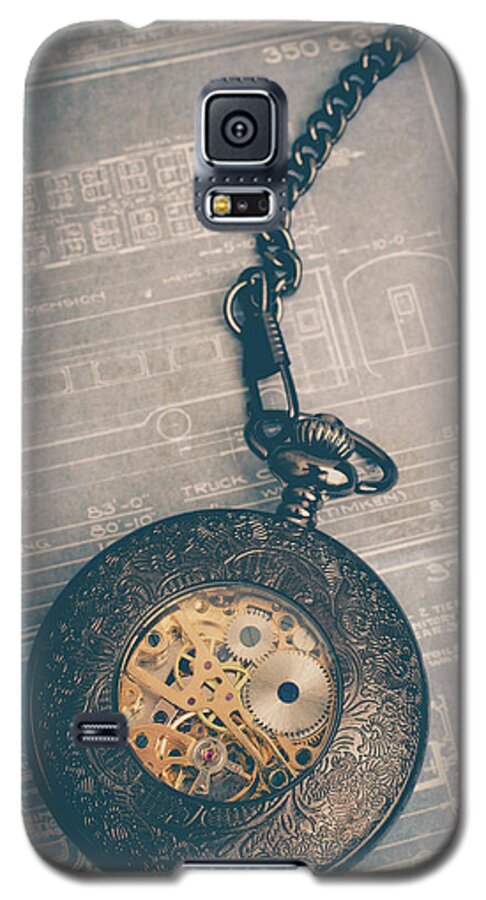 Still Life Galaxy S5 Case featuring the photograph Fading Time by Edward Fielding