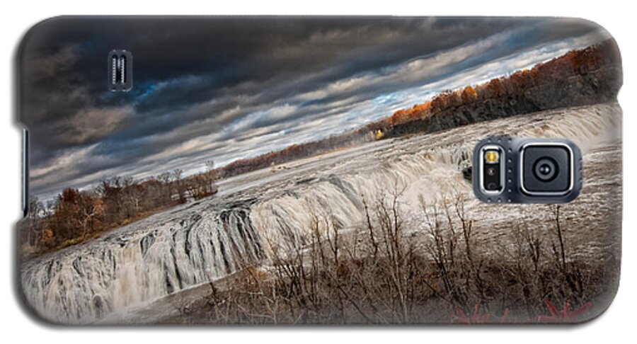 Autumn Galaxy S5 Case featuring the photograph Falls Power by Neil Shapiro