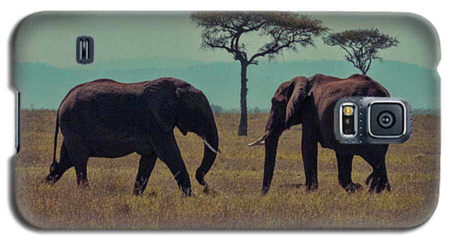 Elephants Galaxy S5 Case featuring the photograph Family by Karen Lewis