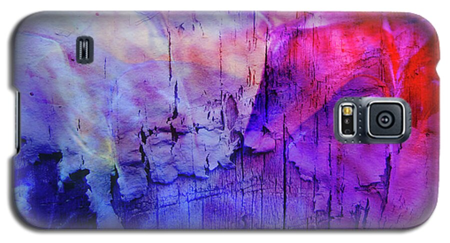 Faux Galaxy S5 Case featuring the digital art Faux Chasm by Linda Carruth