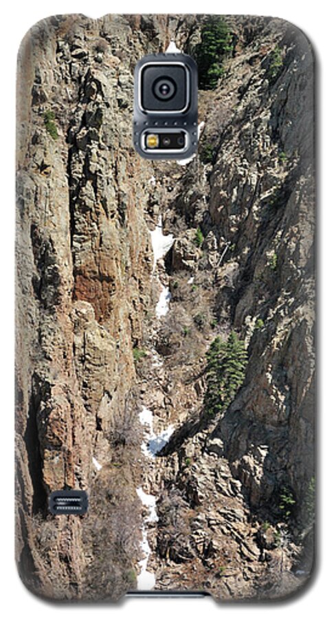 Landscape Galaxy S5 Case featuring the photograph Final Traces of Snow by Ron Cline