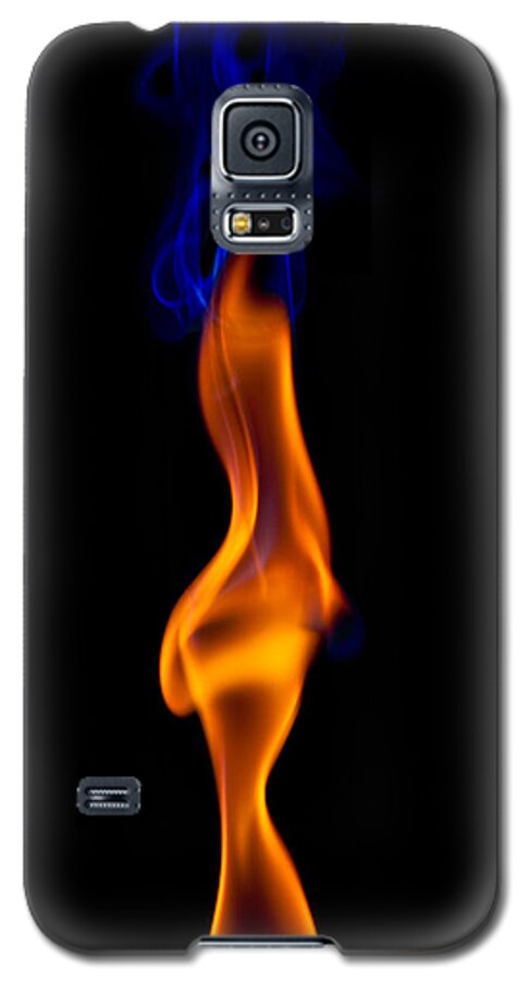 Abstract Galaxy S5 Case featuring the photograph Fire Lady by Gert Lavsen