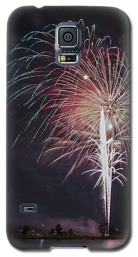 2015 Galaxy S5 Case featuring the photograph Fireworks Display on the Lake by Chris Thomas
