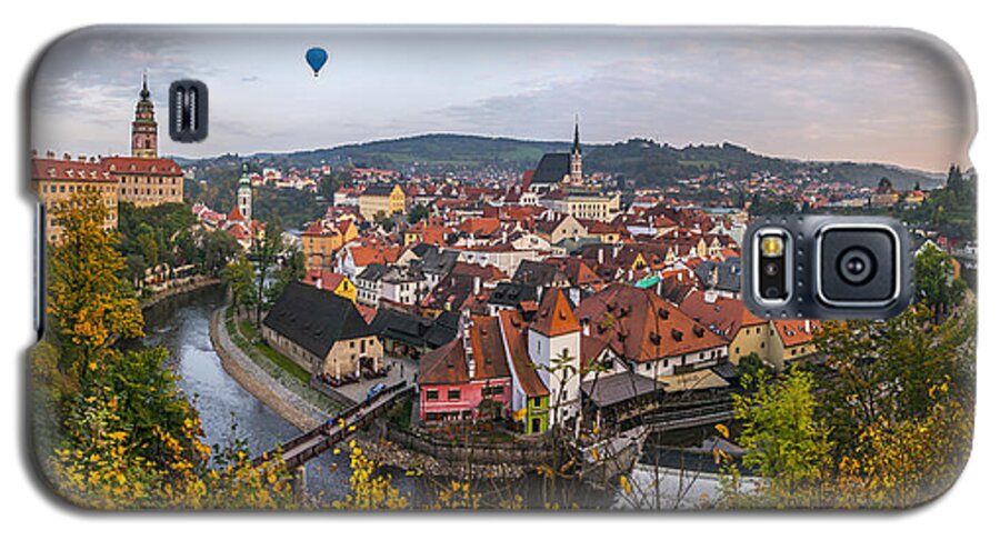 Tourism Galaxy S5 Case featuring the photograph Flight over the medieval town by Dmytro Korol