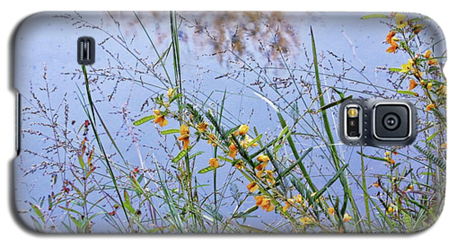 Nobob Galaxy S5 Case featuring the photograph Floral Pond by Amber Flowers