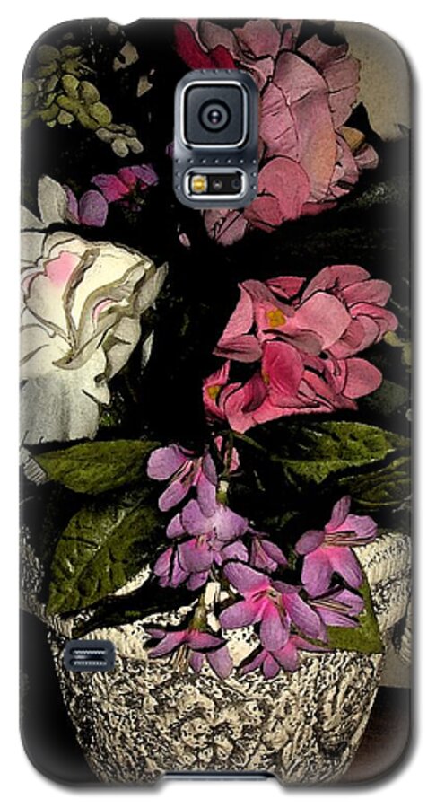 Still Life Galaxy S5 Case featuring the digital art Flourishing by Saad Hasnain