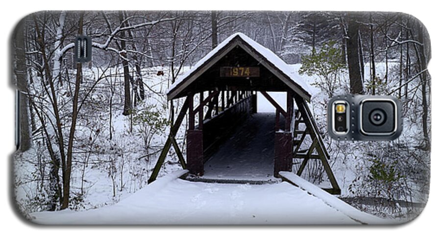 Bridge Galaxy S5 Case featuring the photograph Footbridge to Wonderland by Scott Kingery
