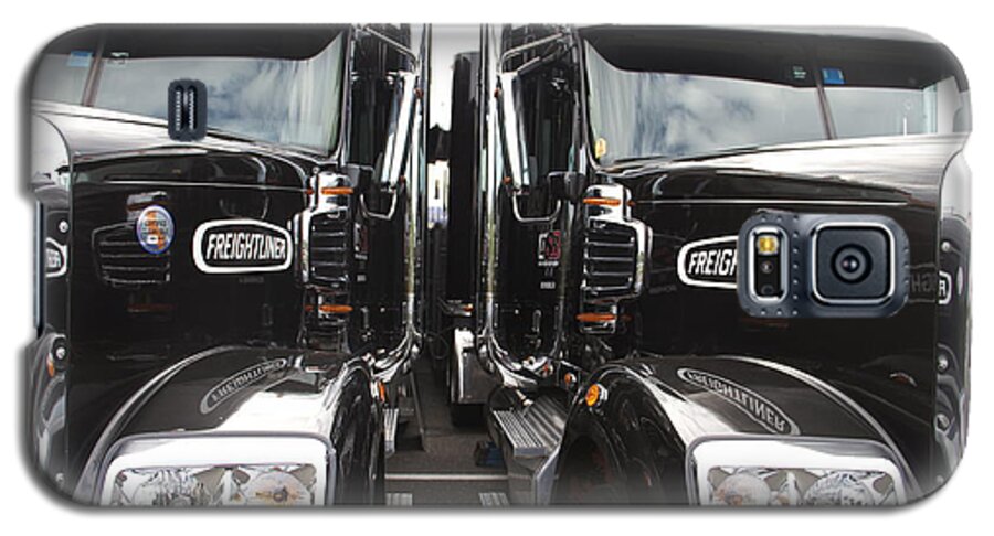 Freightliner Black Semis Trucks Galaxy S5 Case featuring the photograph Freightliner by Alice Gipson
