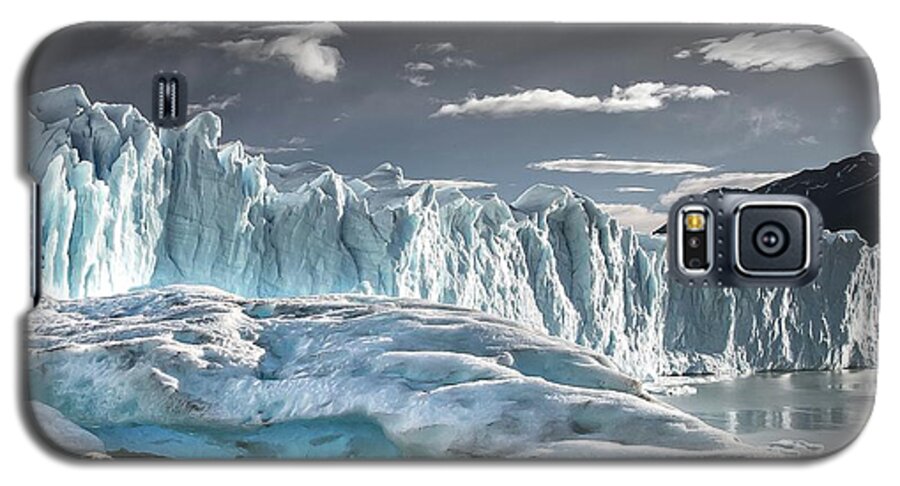 Glacier Galaxy S5 Case featuring the photograph Glaciar 74 by Ryan Weddle