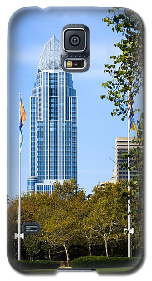 Cincinnati Galaxy S5 Case featuring the photograph Great American Tower by Keith Allen