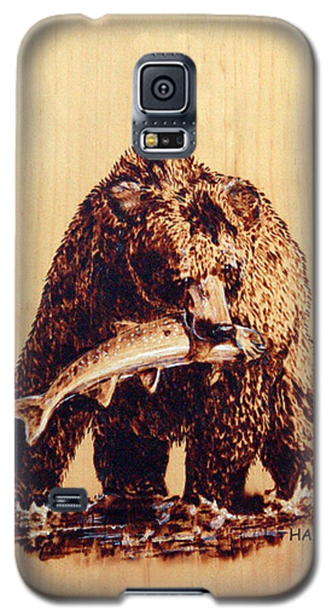 Grizzly Galaxy S5 Case featuring the pyrography Grizzly by Ron Haist