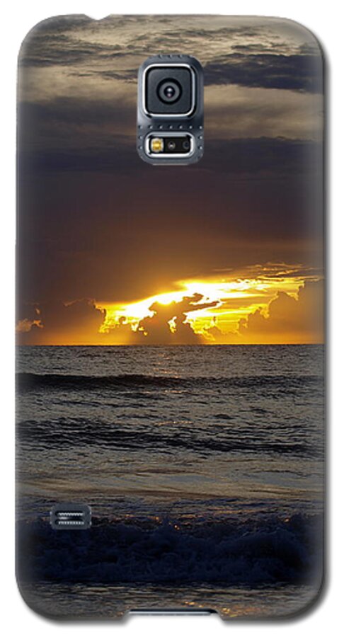 Sunset Galaxy S5 Case featuring the photograph Gulf Sunset by James Granberry