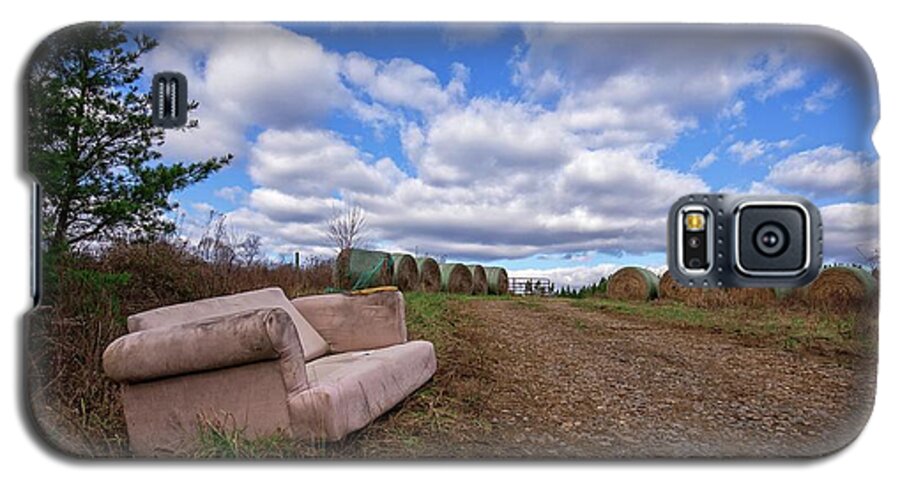 Bale Galaxy S5 Case featuring the photograph Hay Sofa Sky by Alan Raasch