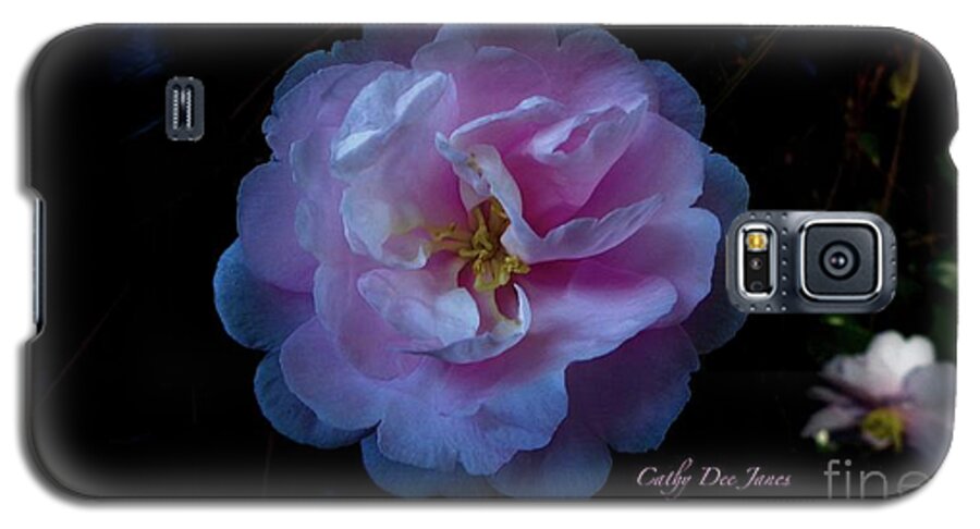 Cathy Dee Janes Galaxy S5 Case featuring the photograph Heaven Scent by Cathy Dee Janes