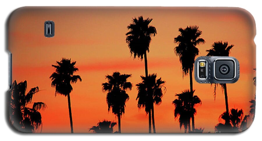 Hollywood Sunset Galaxy S5 Case featuring the photograph Hollywood Sunset by Mariola Bitner