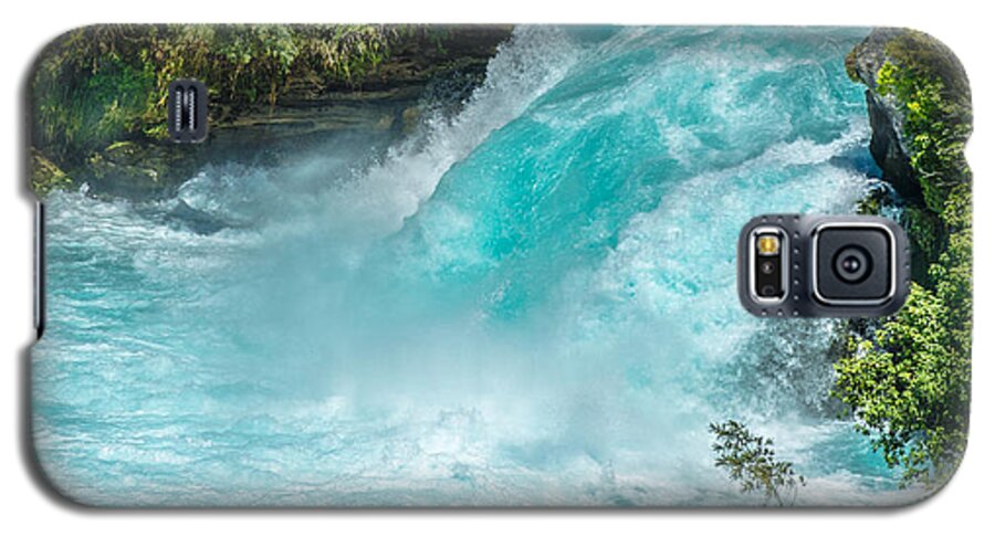 Waterfalls Galaxy S5 Case featuring the photograph Huka Falls by Racheal Christian