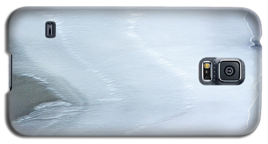 Ice Galaxy S5 Case featuring the photograph Ice abstract 3 by Hitendra SINKAR