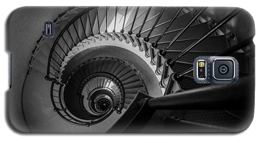 Black And White Galaxy S5 Case featuring the photograph In Ponce by Kristopher Schoenleber