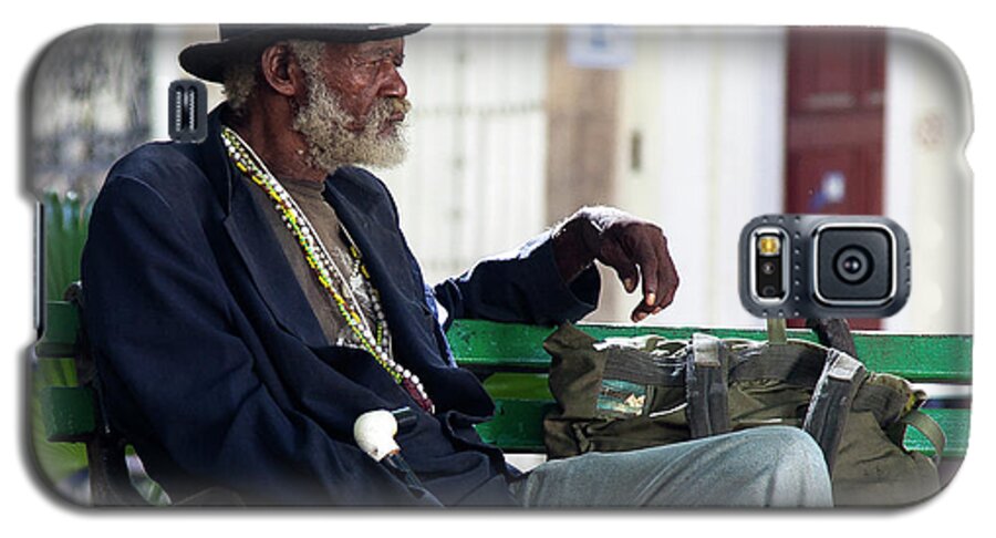Cuban Galaxy S5 Case featuring the photograph Interesting Cuban Gentleman in a park on Obrapia by Charles Harden