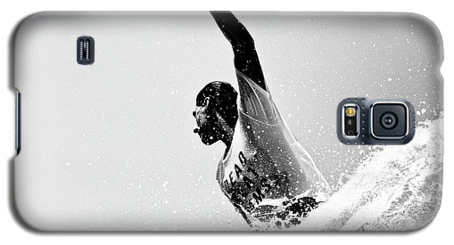 Surfing Galaxy S5 Case featuring the photograph Jammin by Nik West