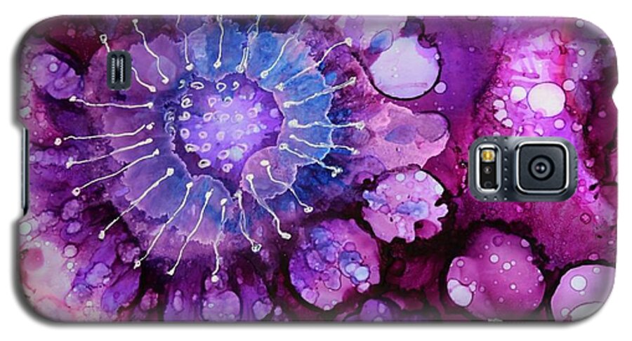 Alcohol Ink Galaxy S5 Case featuring the painting Jelly Blooms by Beth Kluth