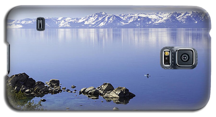 Snowy Galaxy S5 Case featuring the photograph Kayak on Lake Tahoe by Martin Gollery