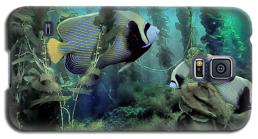 Marine Galaxy S5 Case featuring the photograph Kelp and Queen Anglefish by Russ Harris